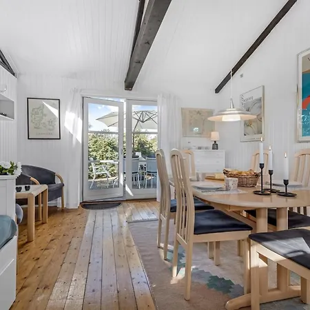 Jalina - 500m From The Sea By Interhome Gedser